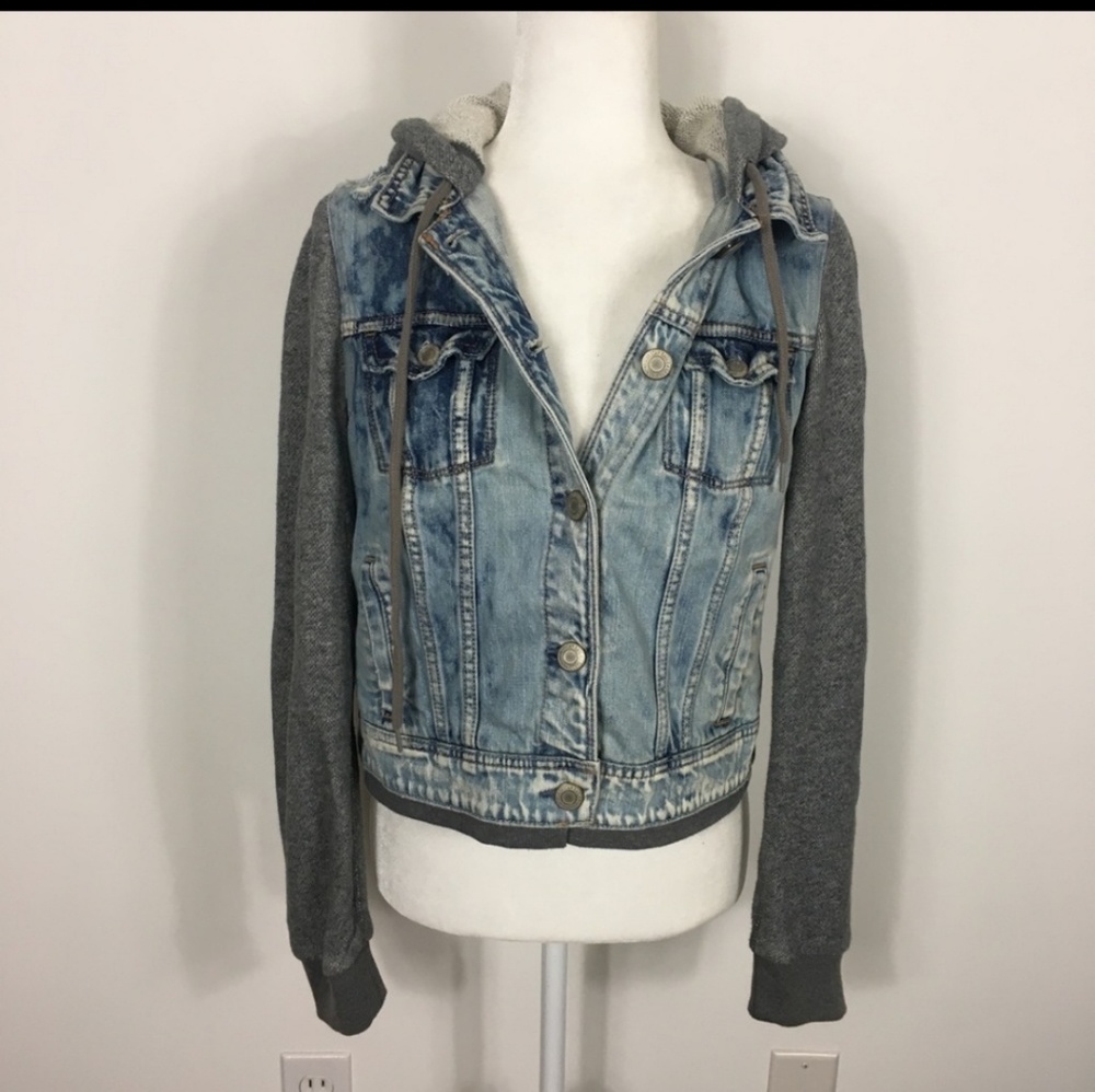 American eagle outfitters jean jacket